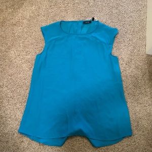 Blue sleeveless blouse size medium